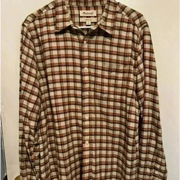 Madewell Pecect fit Button down flannel Shirt - Picture 1 of 4